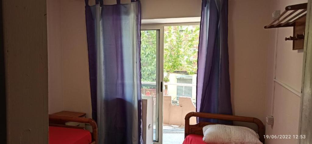 טיראנה Royal Hostel מראה חיצוני תמונה